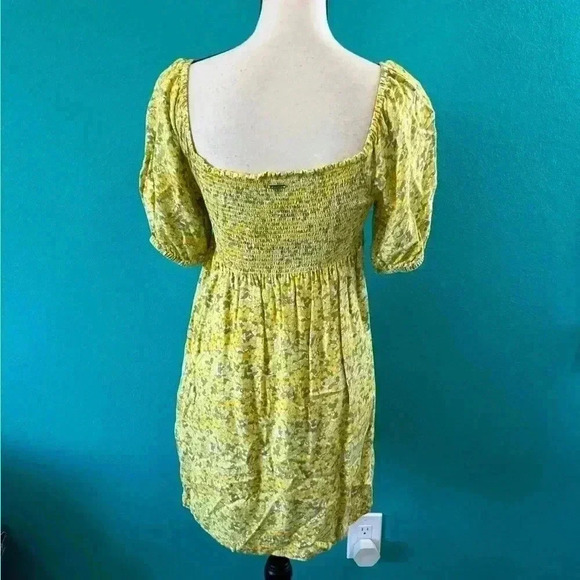 Volcom Wanna Have Fun Mini green and yellow floral smocked Dress - Picture 4 of 8